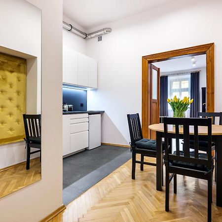 Tyzenhauz Apartments Old Town كراكوفيا المظهر الخارجي الصورة