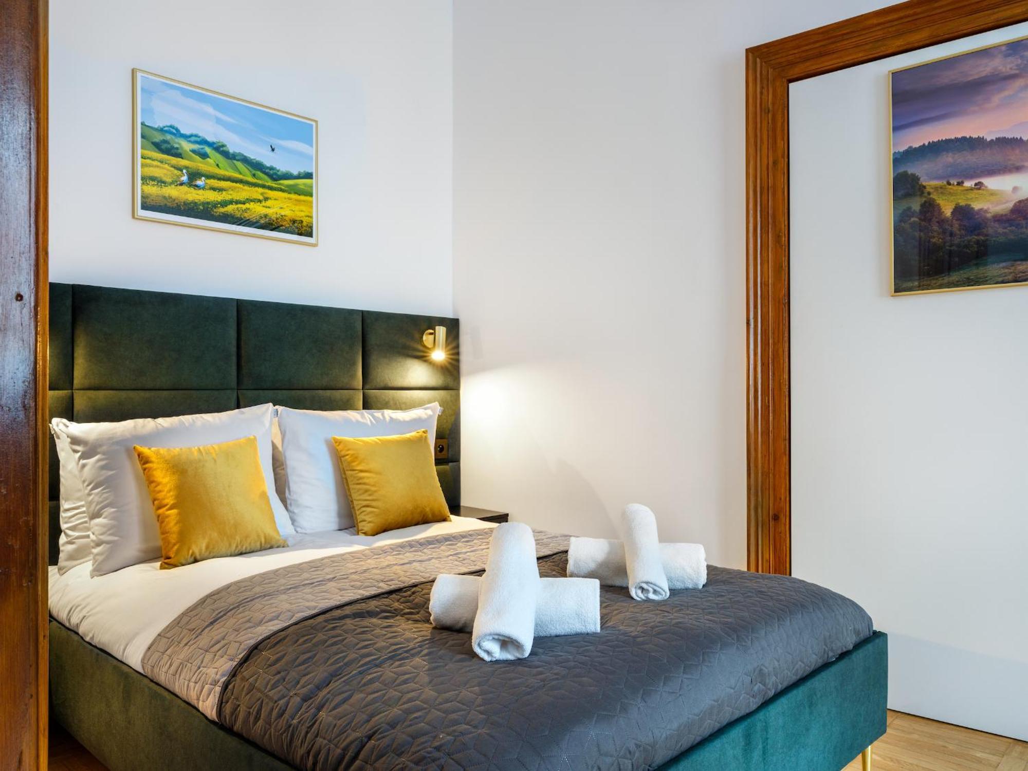 Tyzenhauz Apartments Old Town كراكوفيا المظهر الخارجي الصورة